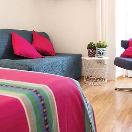 A Casa Di Giulia Hotel Наполи Екстериор снимка