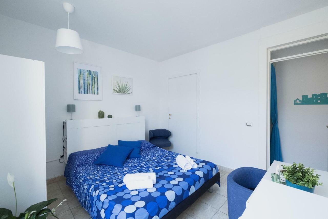 A Casa Di Giulia Hotel Наполи Екстериор снимка